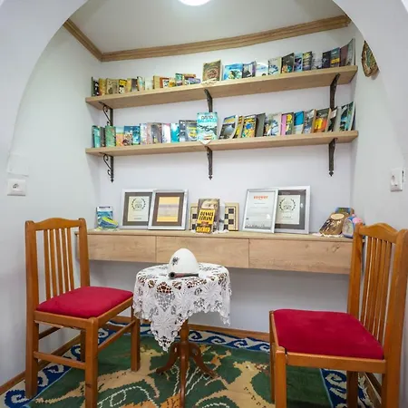 Kotoni Couette-café Gjirokastër