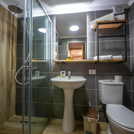 Kotoni 3* Gjirokastër